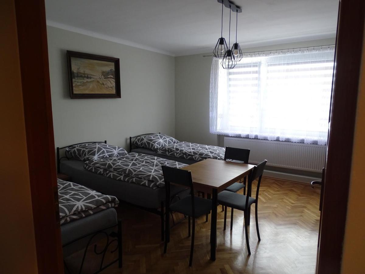 Mieszkania Pracowniczo-Turystyczne Zelazna  Exteriér fotografie
